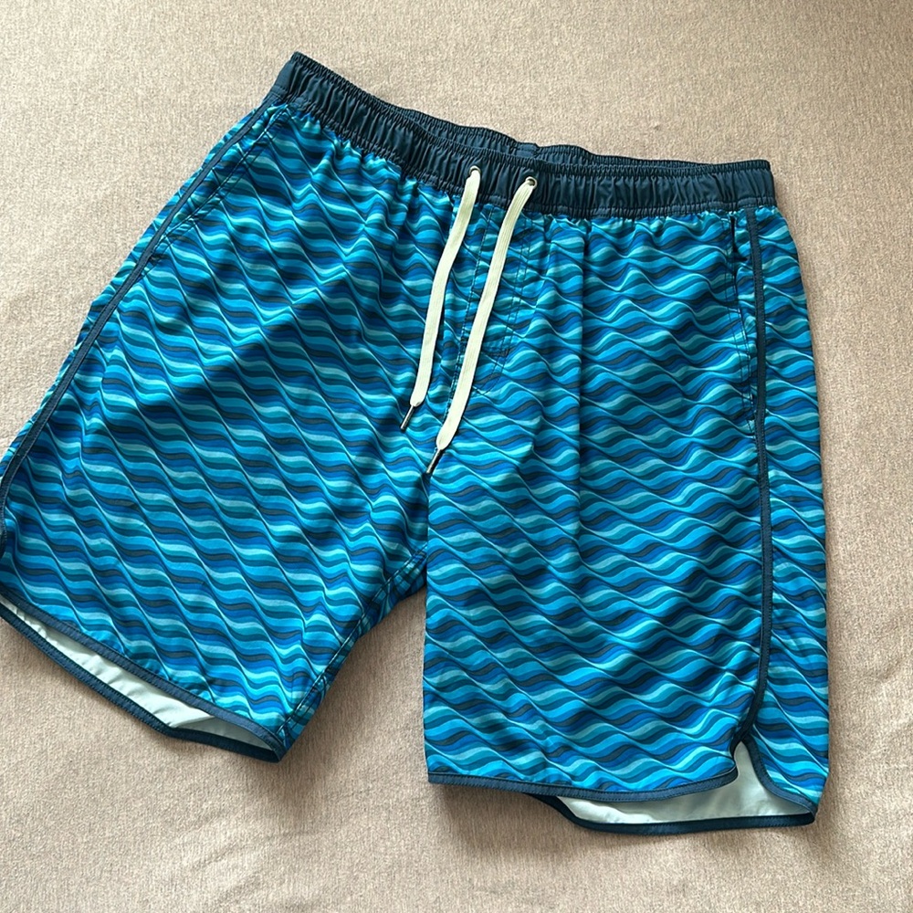 Fair Harbor lined swim trunks XL